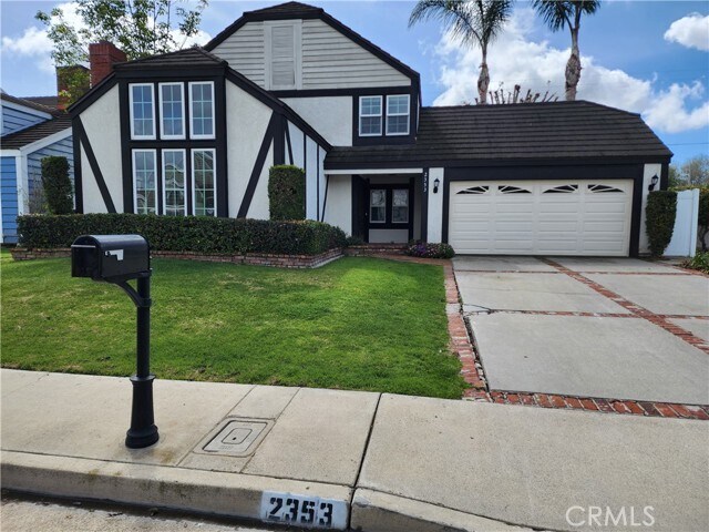 Primary Photo - 2353 Littleton Cir