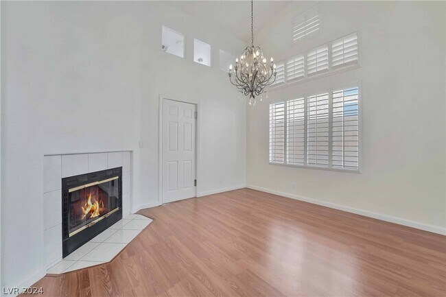 Foto del edificio - 2061 Sapphire Valley Ave