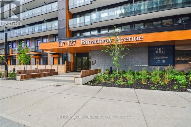 Building Photo - 117-117 Broadway Ave