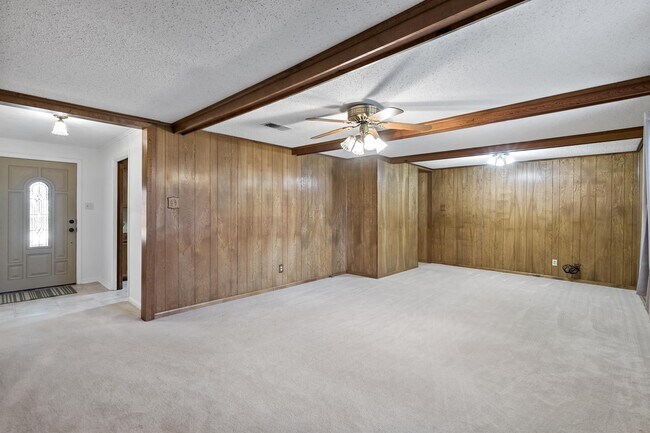 Building Photo - 3897 Zulch Rd