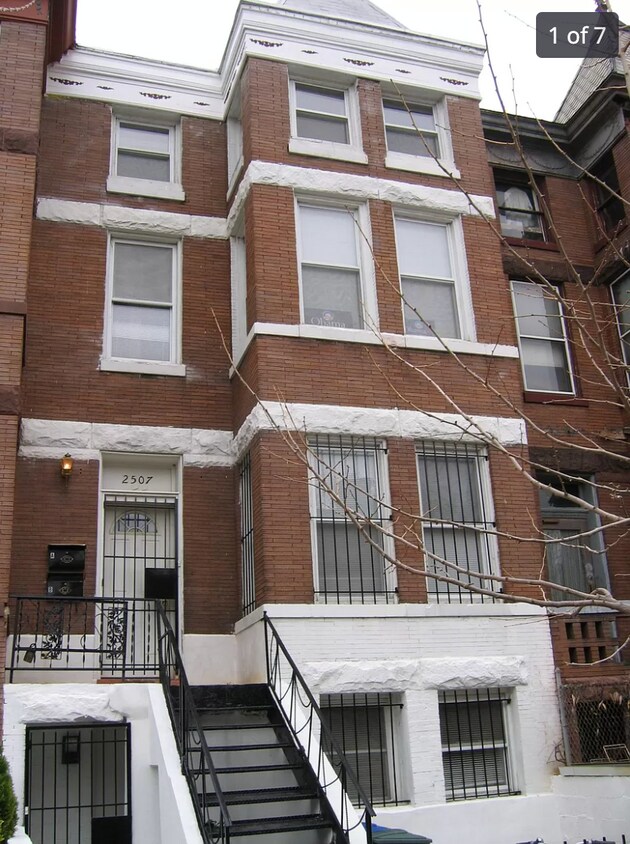 Primary Photo - 2507 17th St NW