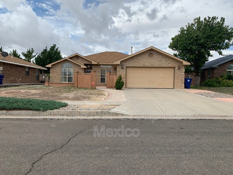 Foto principal - 5021 Summersville Dr NW