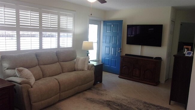 Foto del edificio - 10821 SW 83rd Ct
