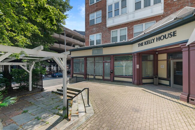 Foto del edificio - 196 Crown St