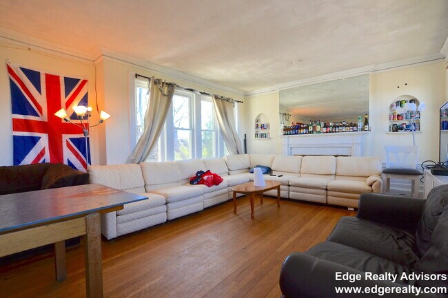 Foto del edificio - 89 Manet Rd