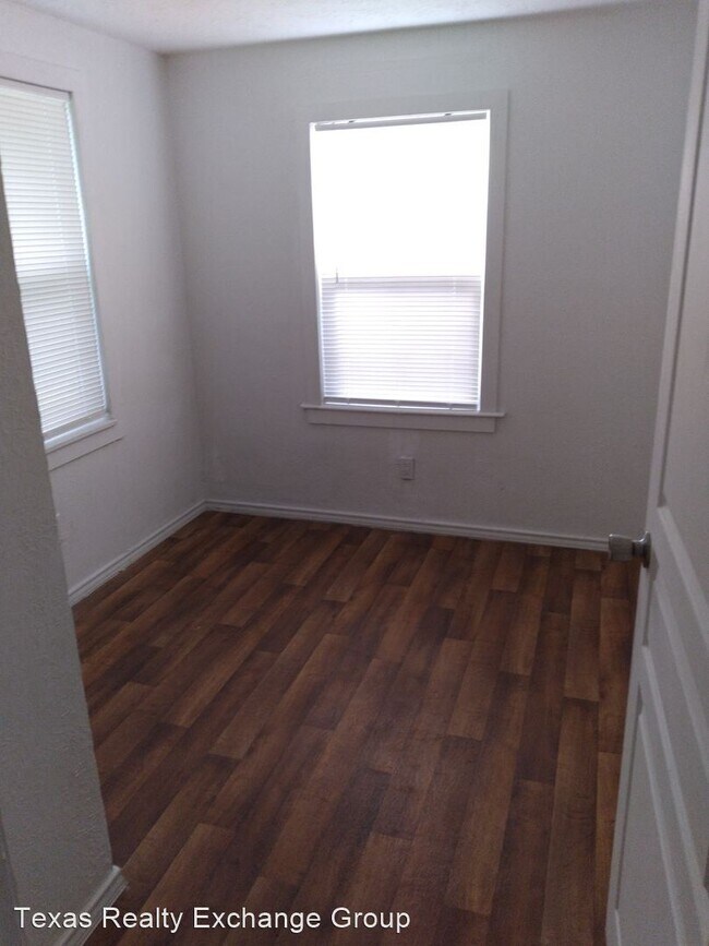 Foto del edificio - 3 br, 1 bath House - 1025 Fordyce E Yazquirre