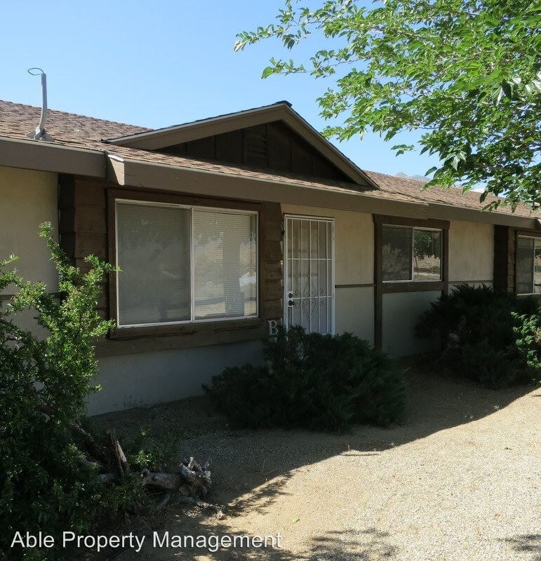 Primary Photo - 4660 Cortina Dr