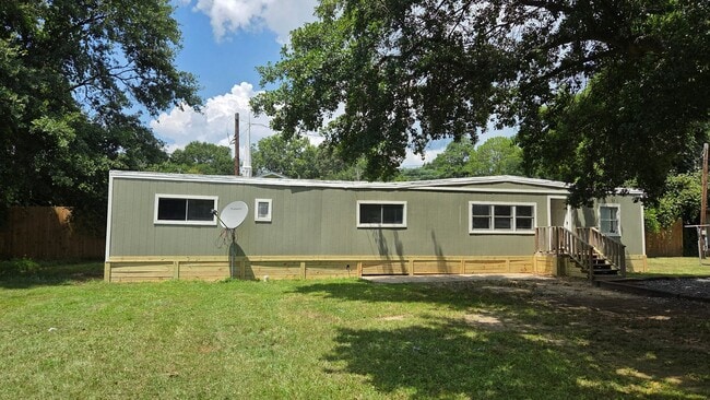 Building Photo - 115 Virginia Dare Dr