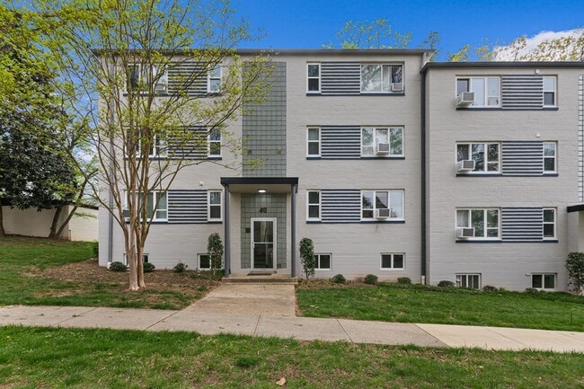 Building Photo - Greenbelt Properties