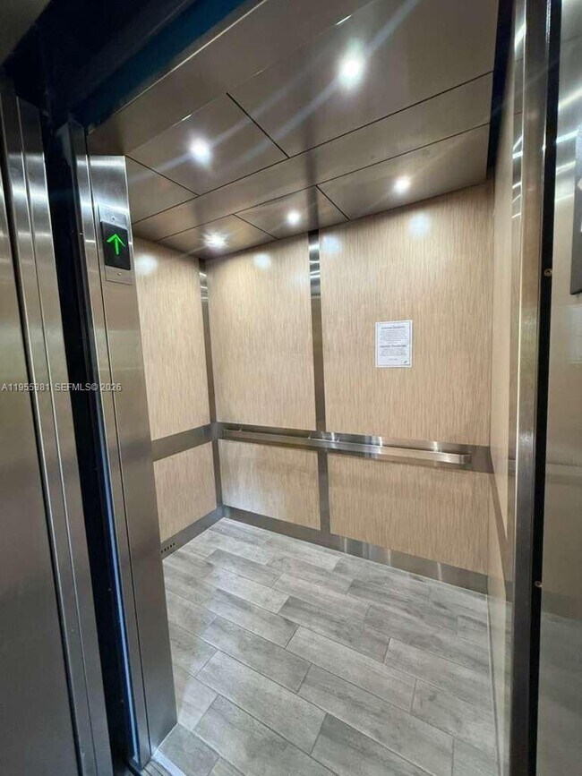 Foto del edificio - 13455 SW 16th Ct