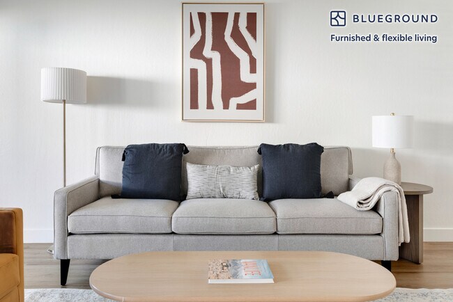 Foto del edificio - 20200 Lucille Ave