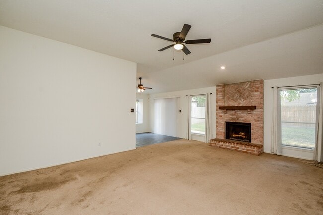 Building Photo - 8018 Sweetgum Trace Dr