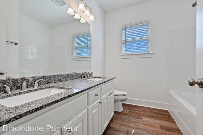 Foto del edificio - 3 br, 2.5 bath House - 5823 Lake Shelf Dr