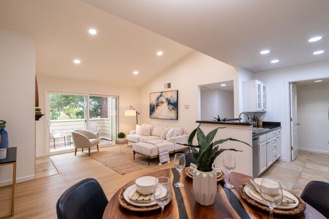 Building Photo - Fabulous 2 bedroom condo for rent in San Ramon