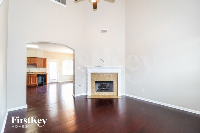 Foto del edificio - 4160 Bedford Valley Ln