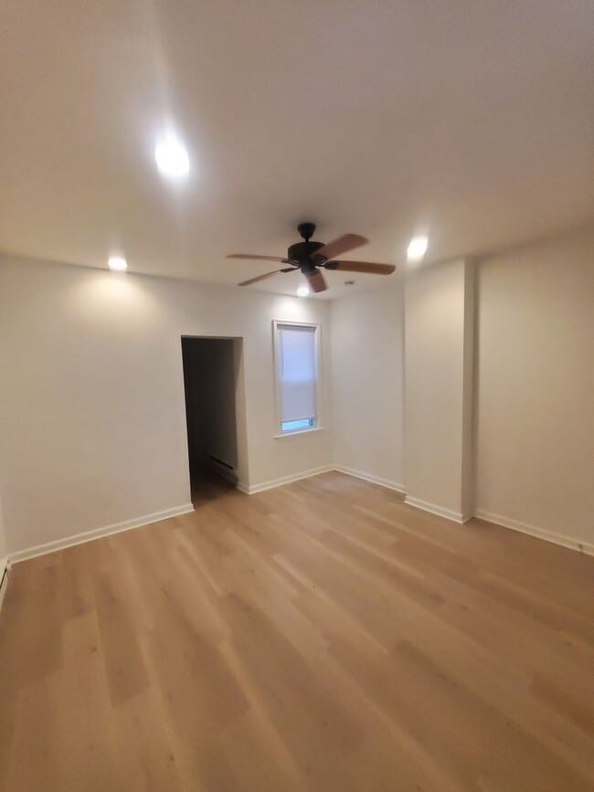 Foto del edificio - Germantown Home Available Now!!!