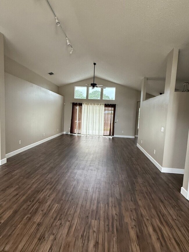 Building Photo - Pool home in Holiday Springs at Suntree