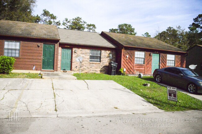 Foto del edificio - Spacious One Bedroom in NW Tallahassee