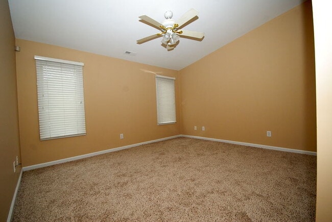 Building Photo - 3103 Cashwell Dr. Unit 203, Goldsboro, NC