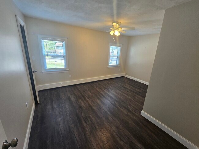 Foto del edificio - 504 Quincy St