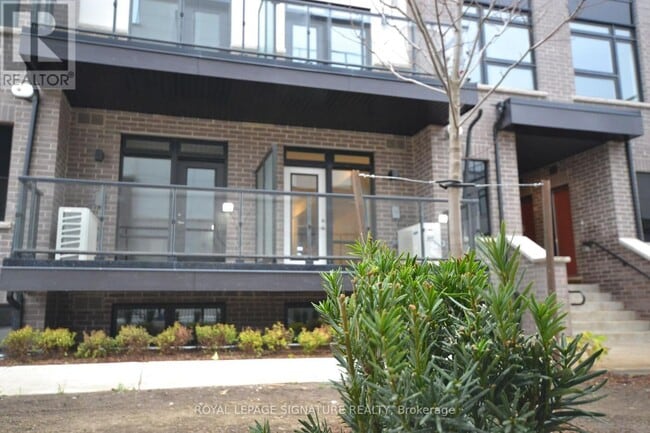 Building Photo - 1573 Rose Way