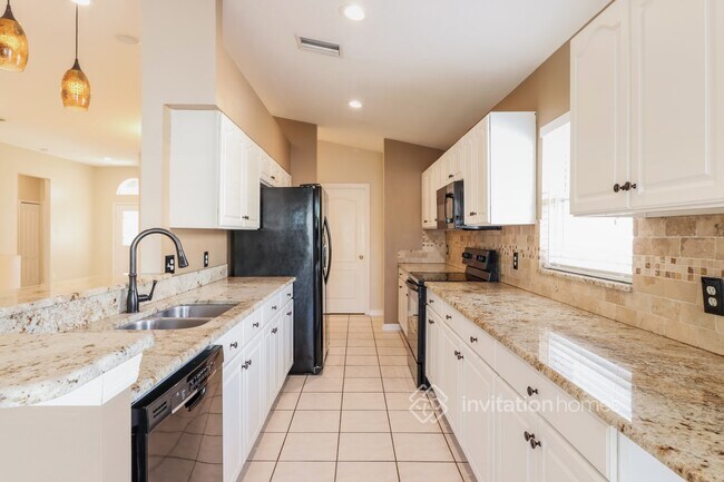 Building Photo - 1022 Torreya Way