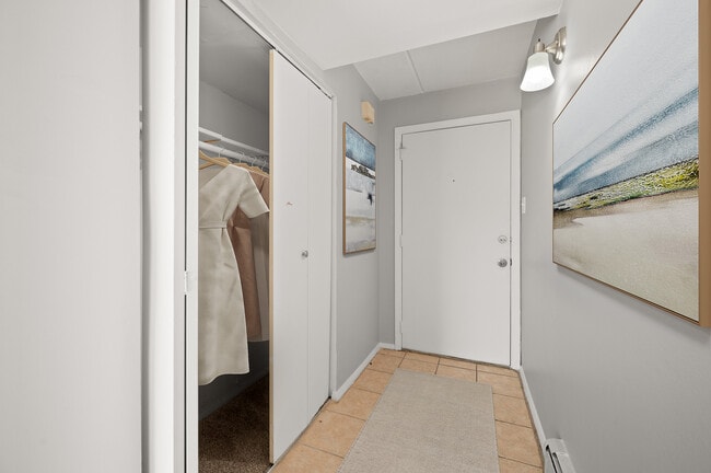 Building Photo - Chelsea Garden