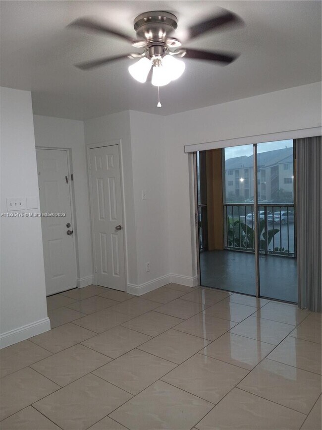 15325 SW 106th Terrace Unit 626, Miami, FL 33196 Condo for Rent in