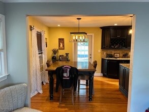 Building Photo - 136 Birchwood Rd