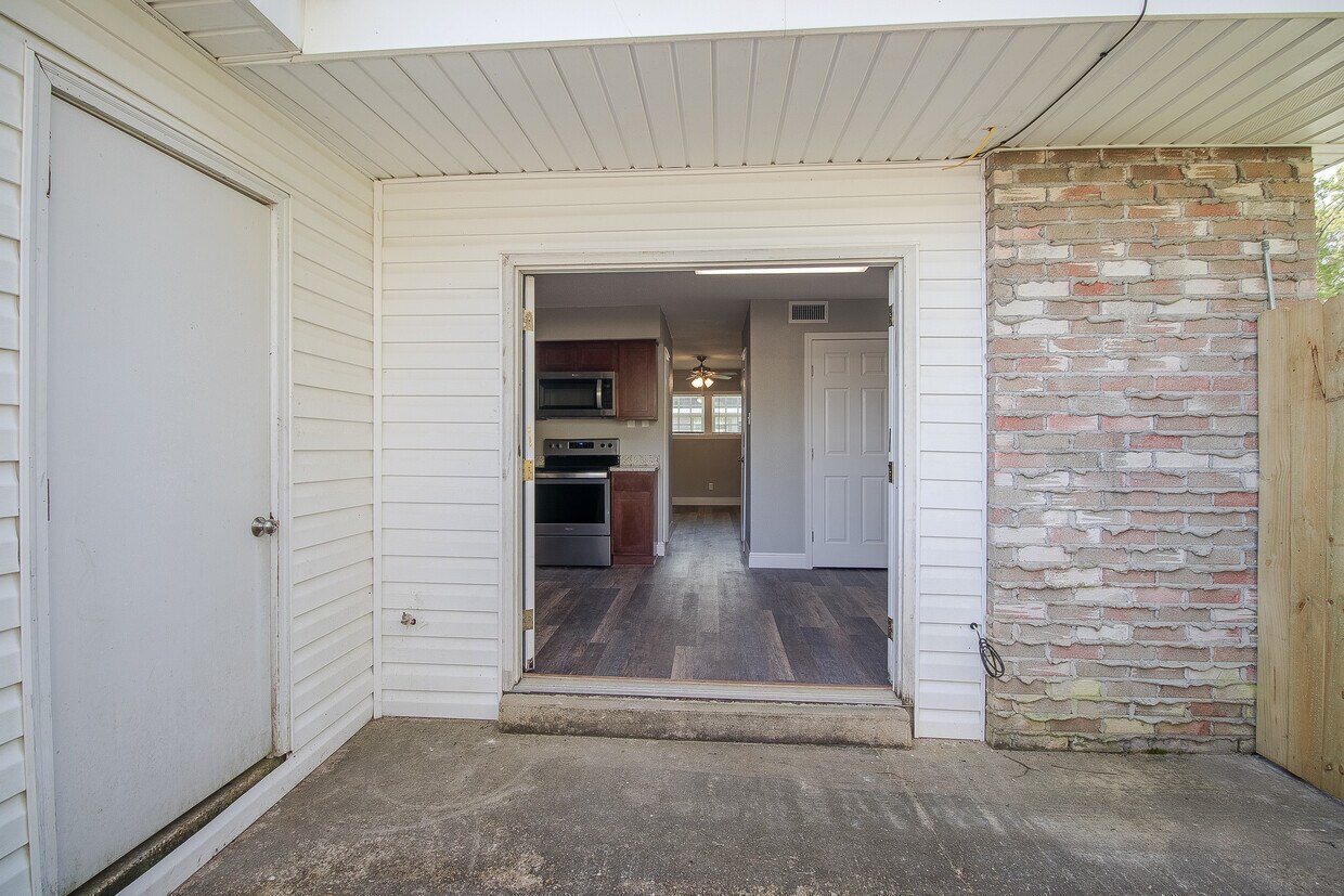 339 Park Row Ave 912, Long Beach, MS 39560 Townhome Rentals in Long