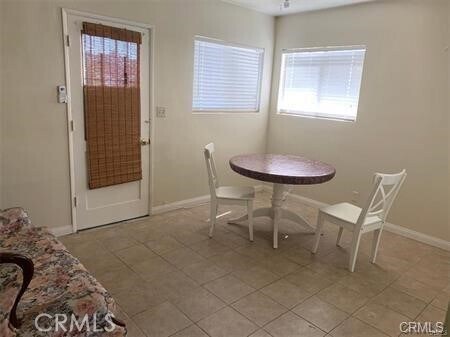 Building Photo - 338 S Pomelo Ave