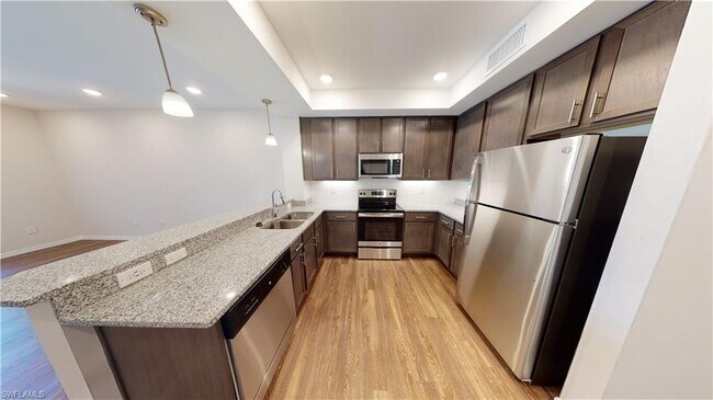 Building Photo - 1734 Savona Pkwy W