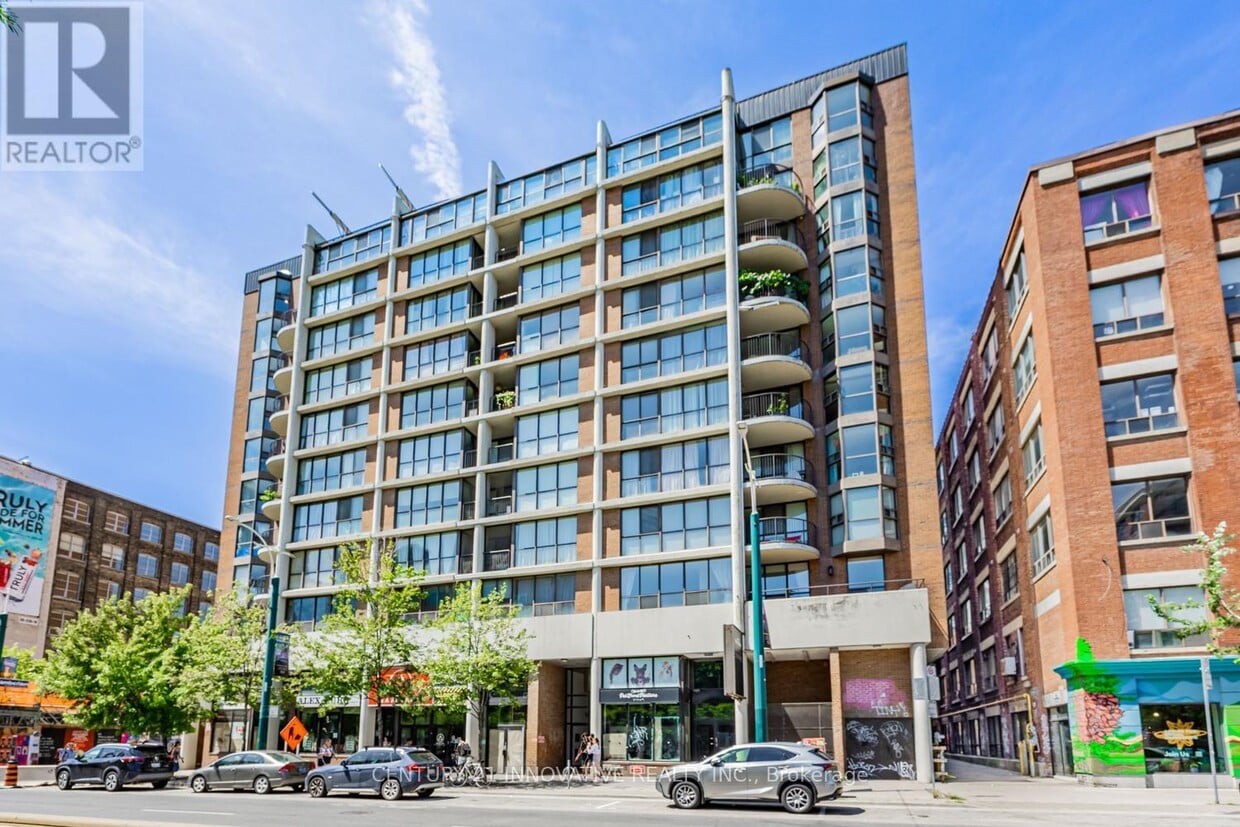 Primary Photo - 188-188 Spadina Ave.