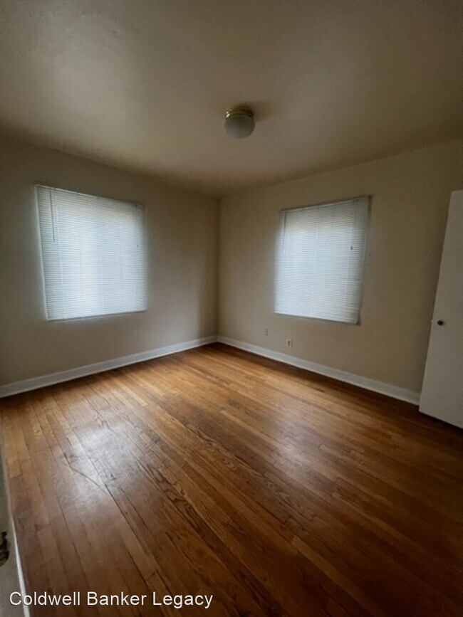 Foto del edificio - 3 br, 1 bath House - 222 Girard Blvd NE