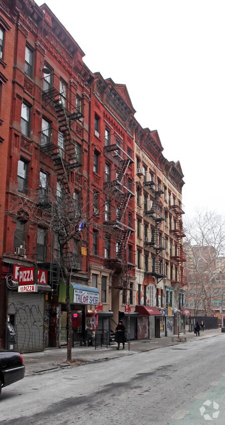 Primary Photo - 172 Rivington St