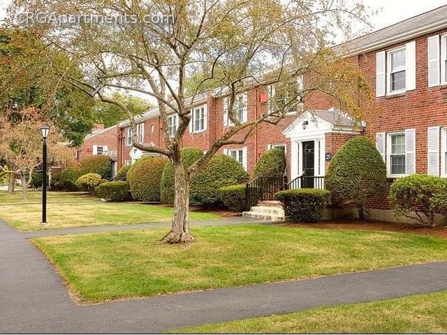 Building Photo - 120 Worthen Rd