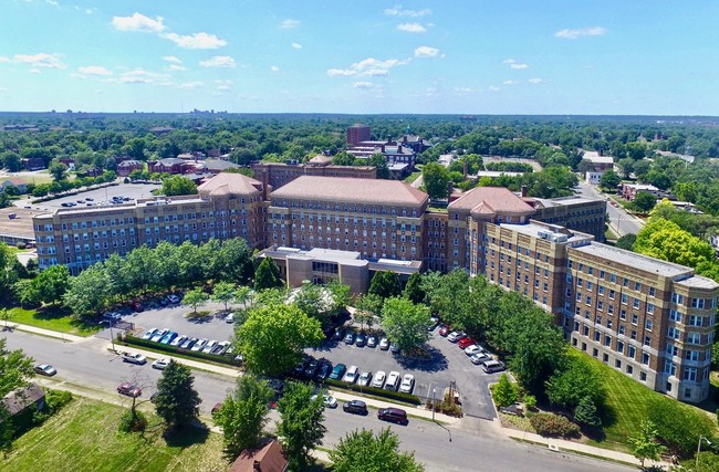 Building Photo - Homer G. Phillips Apartments for 55 and older