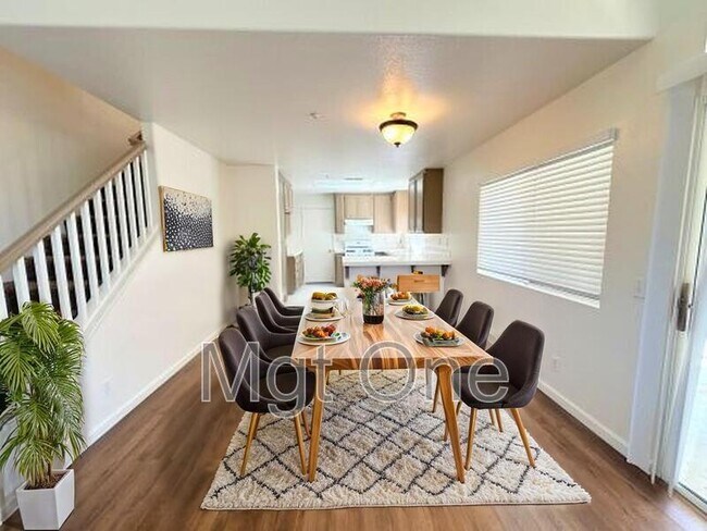 Foto del edificio - 6001 Kendrick Dr