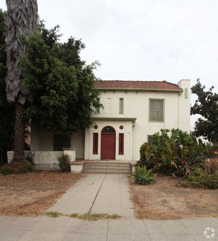 Building Photo - 6101 Afton Pl
