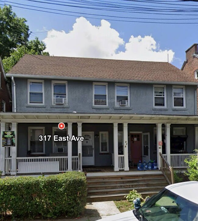 Building Photo - 317 East Ave