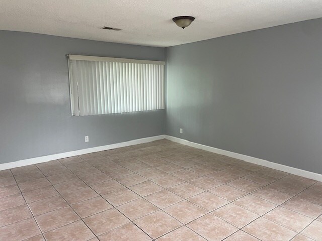 Foto del edificio - 12835 Stagecoach Ln