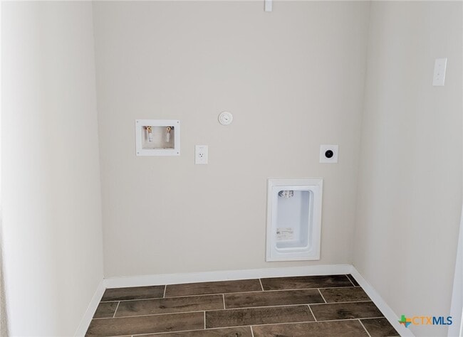 Foto del edificio - 139 Spiny Lizard Ln