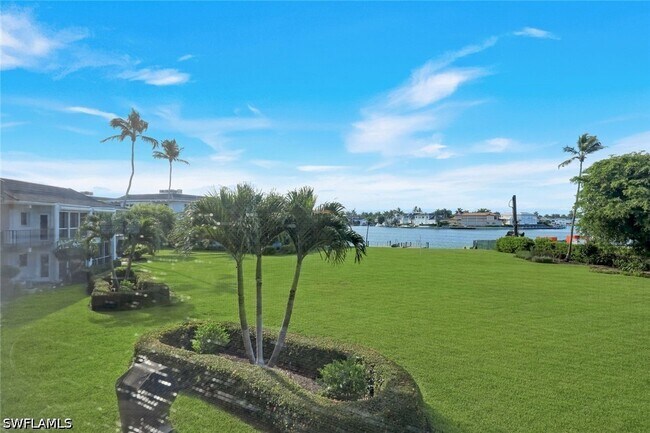 Foto del edificio - 3400 Gulf Shore Blvd N