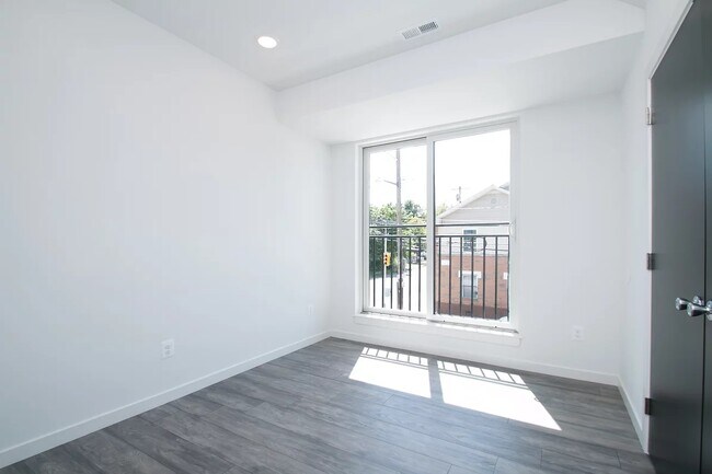 Building Photo - 846 N 44th St