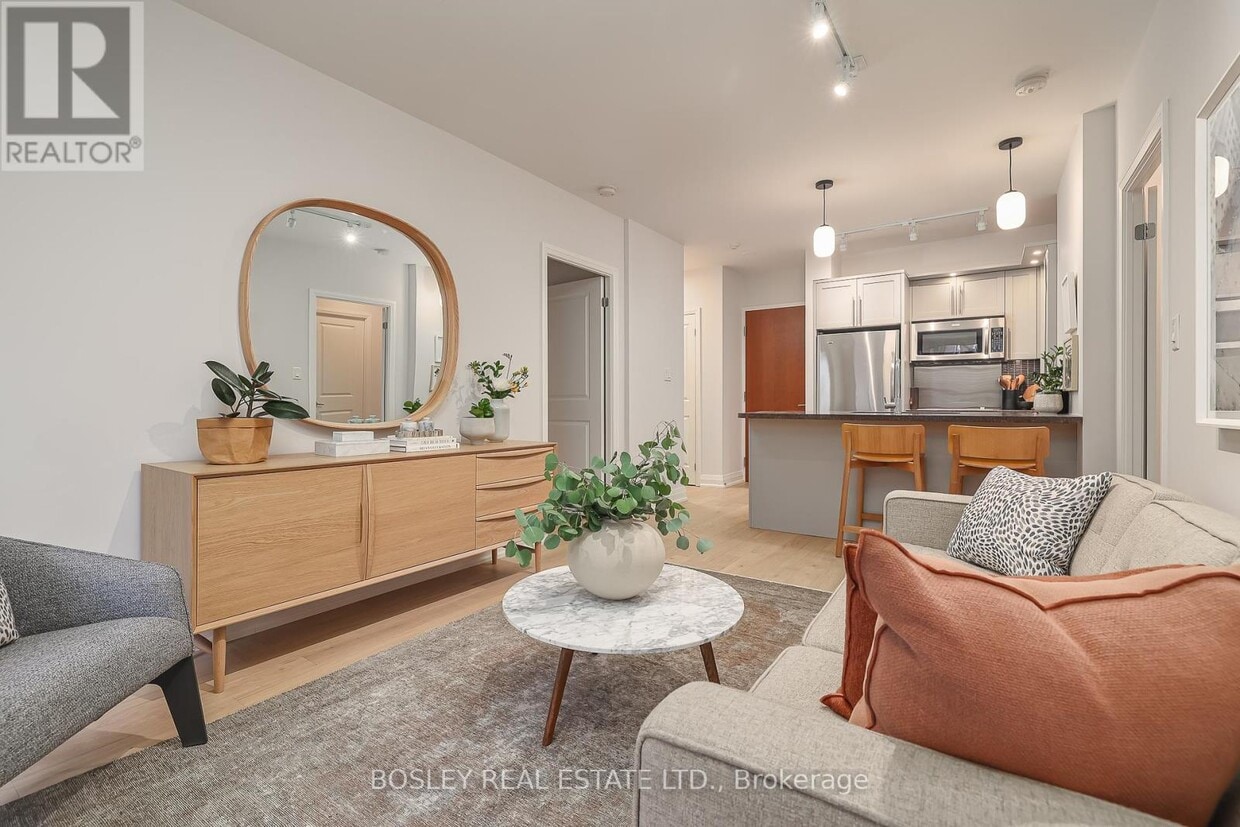 Primary Photo - 1430-1430 Yonge St