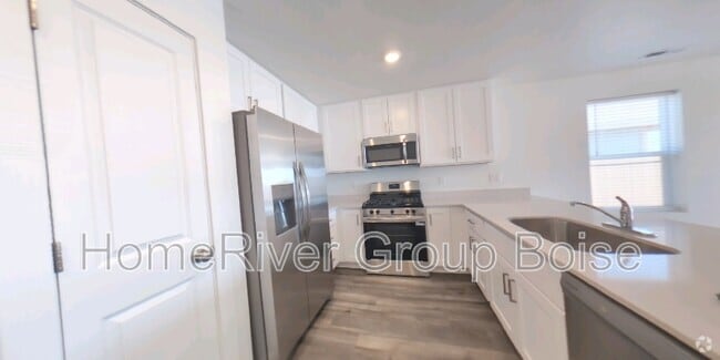 Building Photo - 20444 Owl Creek Ave