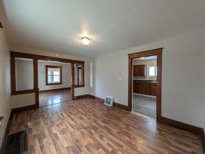 Building Photo - 1513 Dean Ave