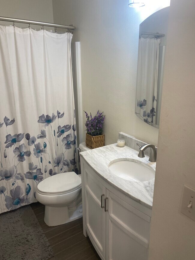 Foto del edificio - 9063 W Swan Cir
