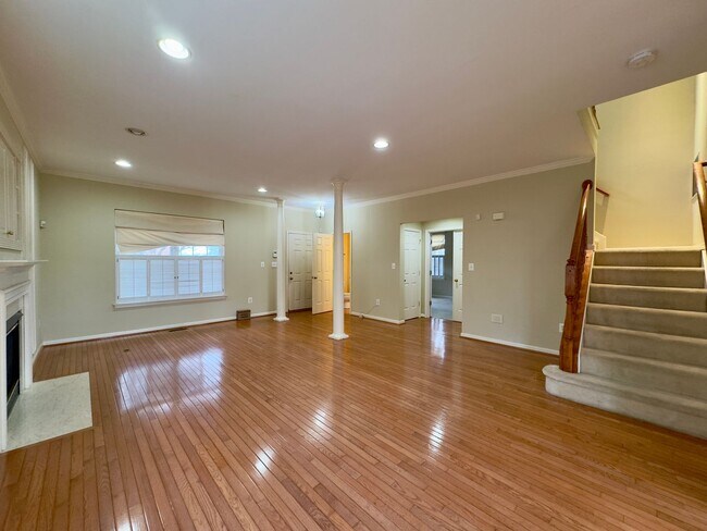 Foto del edificio - Charming 3 Bedroom/2.5 Bathroom in Essex!