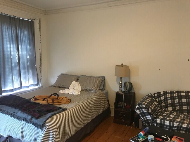 Foto del edificio - 90 Charles St